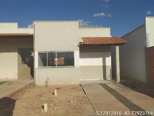 Casa em Teresina, Angelim, Rua 18, N. S/N, Lt 57 Qd T, PI. Área: 57.87m2