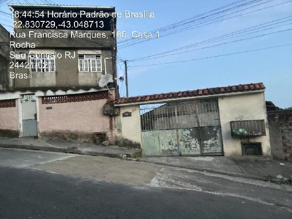 Casa em São Gonçalo, Rocha, Rua Francisca Marques, N. 214, Casa 01, Lt 15, Qd 04, RJ. Área: 50m2
