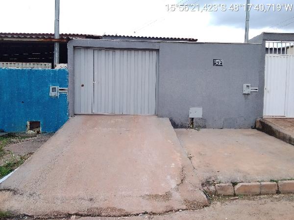 Casa em Santo Antônio do Descoberto, Parque Santo Antonio, Rua 16, N. Sn, Lote 59-A, Quadra 20, GO. Área: 64m2