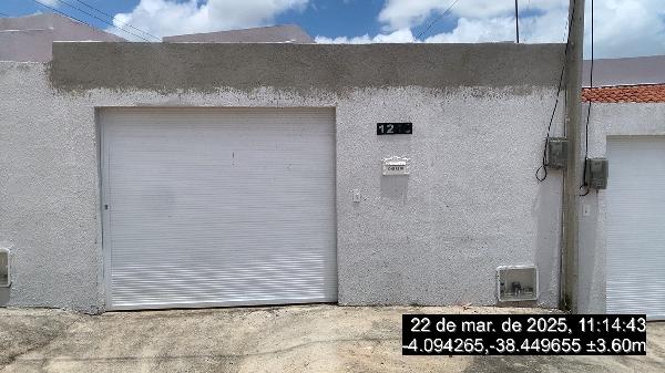 Casa em Horizonte, Vertente, Rua L, N. 121-C,  Cs 121-C, CE. Área: 66.15m2