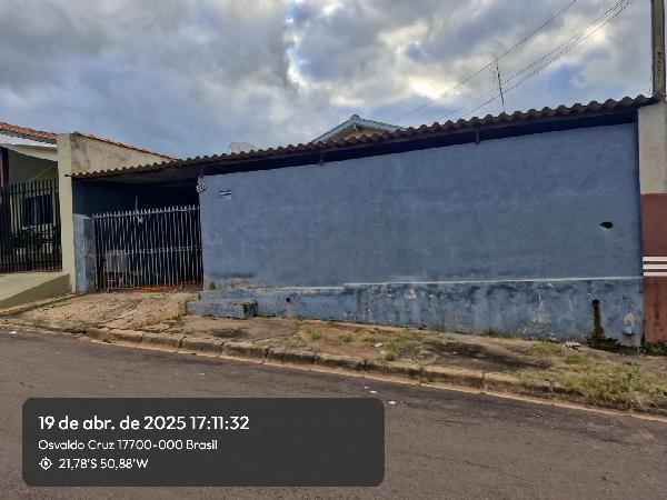 Casa em Osvaldo Cruz, Conjunto Habitacional Alberto Lang, Rua Joao Romano, N. 115, Lote 13, Quadra S, SP. Área: 66.32m2