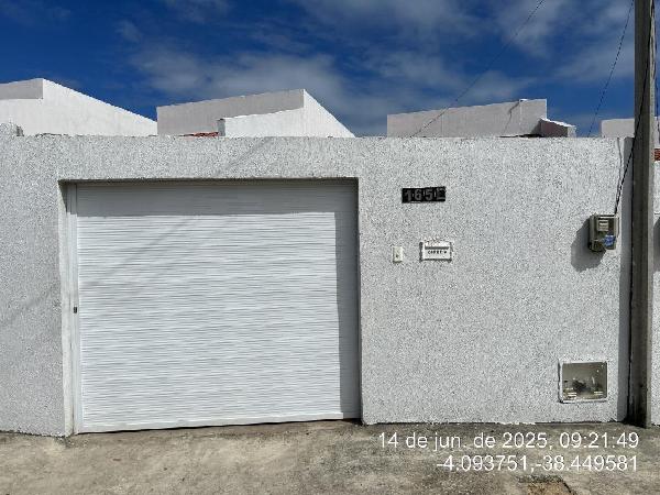 Casa em Horizonte, Vertente, Rua L, N. 165 E, Qd 02 Lt 07, CE. Área: 66.15m2
