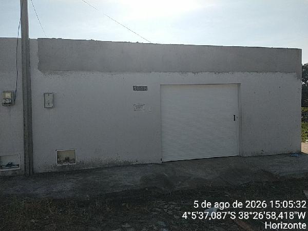 Casa em Horizonte, Vertente, Rua L, N. 165-H, Qd 02 Lt 07, CE. Área: 66.15m2