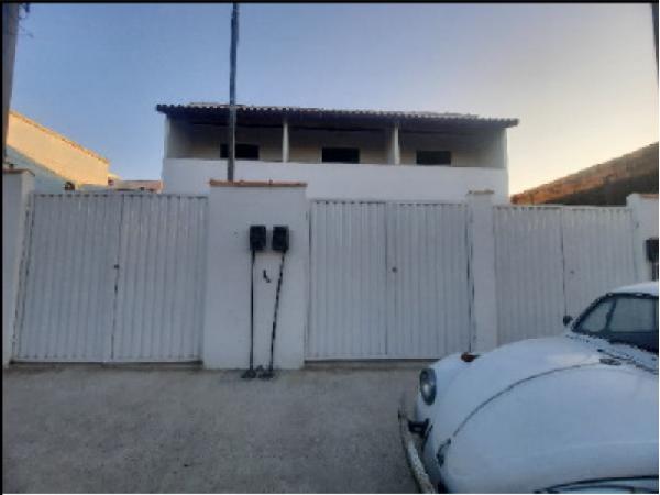 Casa em São Gonçalo, Jardim Catarina, Avenida Santa Catarina, N. 1023, Cs 06, RJ. Área: 42.99m2