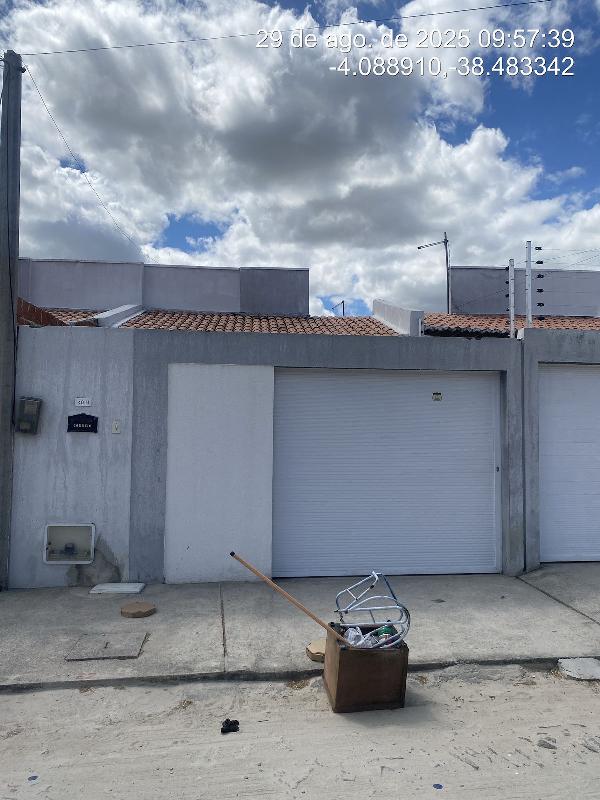 Casa em Horizonte, Diadema, Rua Milano, N. 40-H, Qd 02, CE. Área: 78.41m2