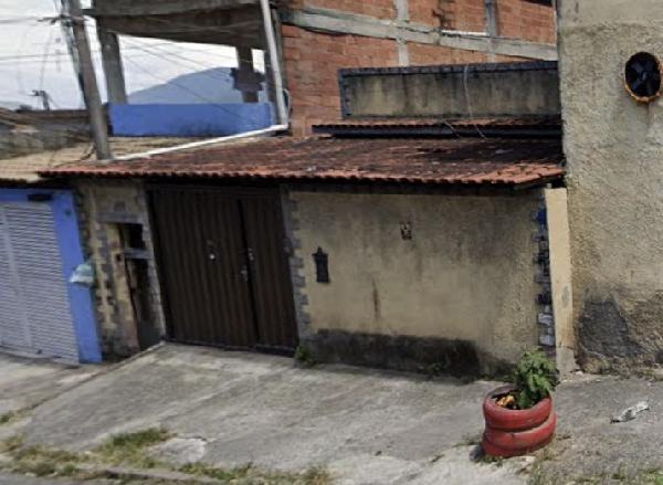 Casa em São João de Meriti, Eden, Av Dr Roberto Silveira, N. 553, Lt83, RJ. Área: 76.88m2