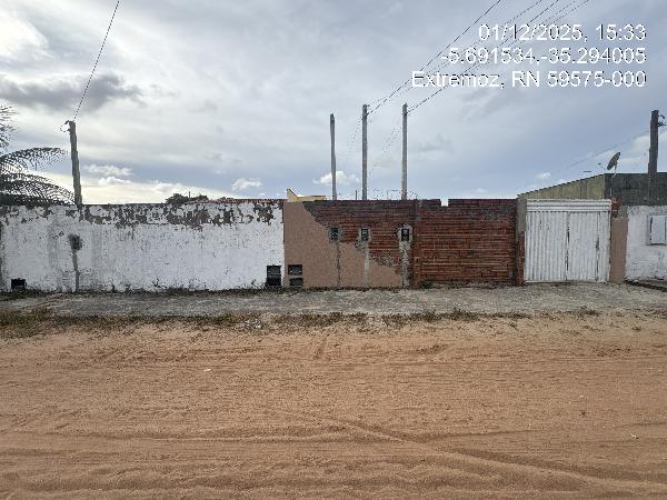 Casa em Extremoz, Extremoz, Rua Santa Rita, N. 66, Casa 02 Lt 05 Qd 08, RN. Área: 62.88m2