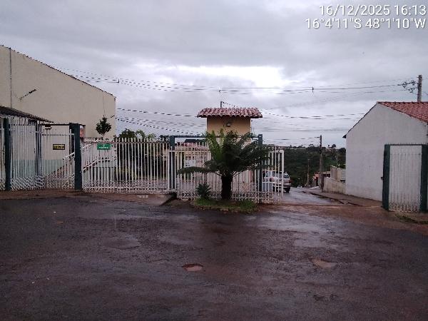 Casa em Valparaíso de Goiás, Fazenda Santa Maria, Quadra QuinhÃO Nº 02, N. Sn, Cs 72, GO. Área: 54.75m2