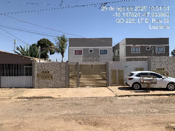 Apartamento em Luziânia, Parque Industrial Mingone, Qd 228, N. Sn, Apto 102, Lt C Rua 39, GO. Área: 60.38m2