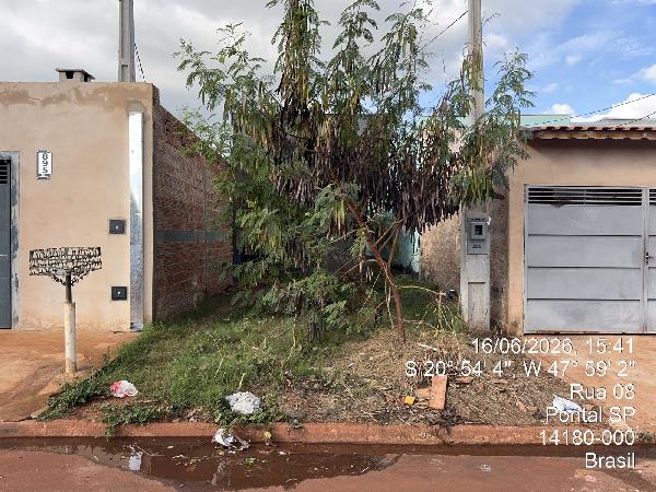 Casa em Pontal, Centro (candia), Rua Caramuru, N. 899,, SP. Área: 70m2