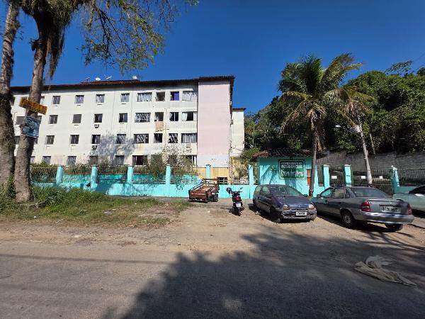 Apartamento em Niterói, Varzea Das Mocas, Estr Velha De Marica, N. 9780, Apto 201, Lote 10b, Bloco 01, RJ. Área: 55m2
