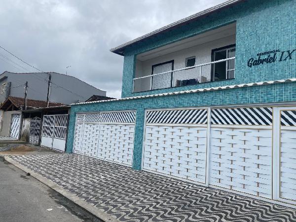 Casa em Praia Grande, Melvi, Avenida Professora Heleny Rosa, N. 676, Casa 03, SP. Área: 57m2