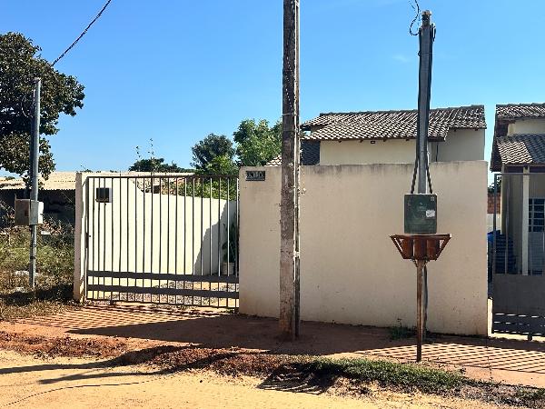 Casa em Várzea Grande, Sao Simao, Rua Amancio Ferreira Da Silva, N. Sn, Area 20b Quadra 76, MT. Área: 69.58m2