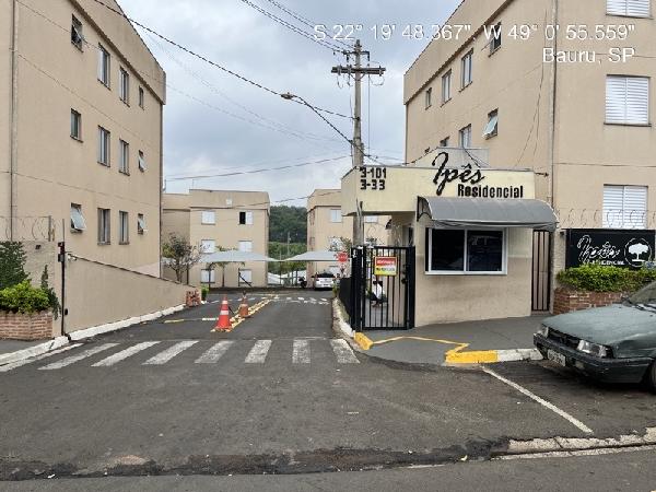 Apartamento em Bauru, Nucleo Habitacional Jose Regino, Rua Lamia Cohlmia Soubihe, N. 3-33, Apto 13, Bl 01, SP. Área: 45.72m2