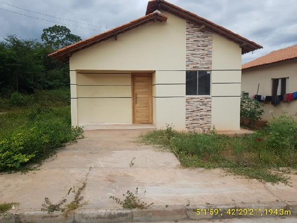 Casa em Altos, Buritizinho, Rua Projetada Iii, N. Nº 512,, PI. Área: 52.21m2