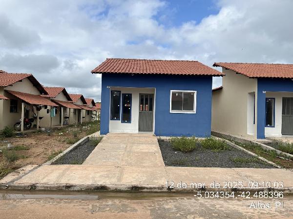 Casa em Altos, Buritizinho, Rua Projetada Ii, N. 381, Lt 12 Qd 116, PI. Área: 54.4m2