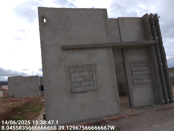 Terreno em Salgueiro, São Vicente De Paulo, Rua Da BraÚNa, N. Sn, Lt 14 Qd P, PE. Área: 50m2