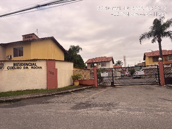 Prédio em Mesquita, Rocha Sobrinho, Rua Meriti, N. 180, Cs 64,, RJ. Área: 47.02m2