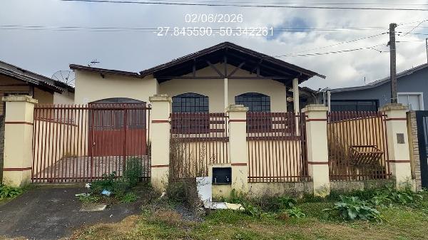 Casa em Lages, Araucaria, Rua Osni Rodolfo, N. 200, Lt 07 Qd 15, SC. Área: 125.72m2