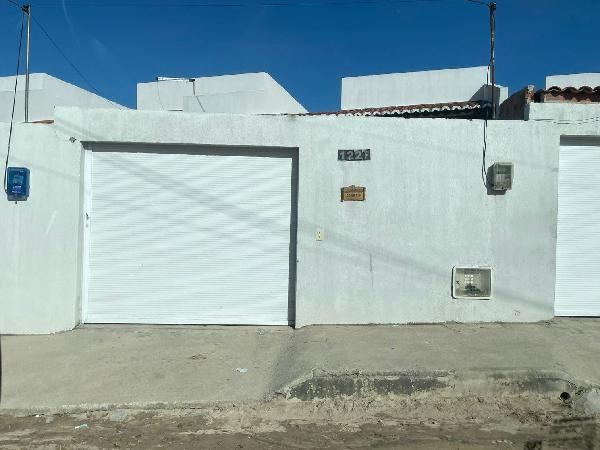 Casa em Horizonte, Vertente, Rua M, N. 122-F, Lt 02 Qd 01, CE. Área: 66.15m2