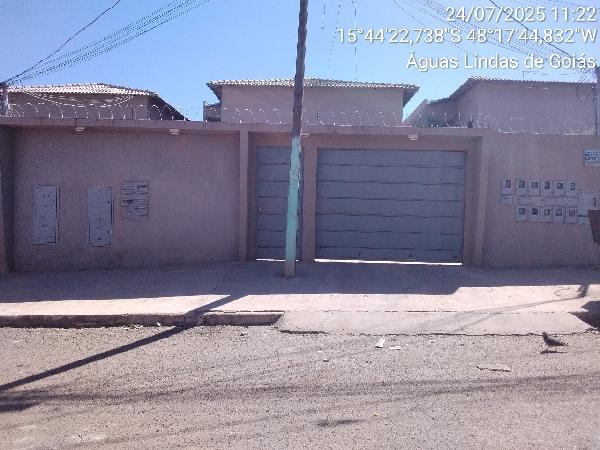 Apartamento em Águas Lindas de Goiás, Parque Da Barragem Setor 10, Quadra 111 Conjunto B, N. Sn, Apto 201, Lt 15 Cj B Pav Superior, GO. Área: 55.82m2