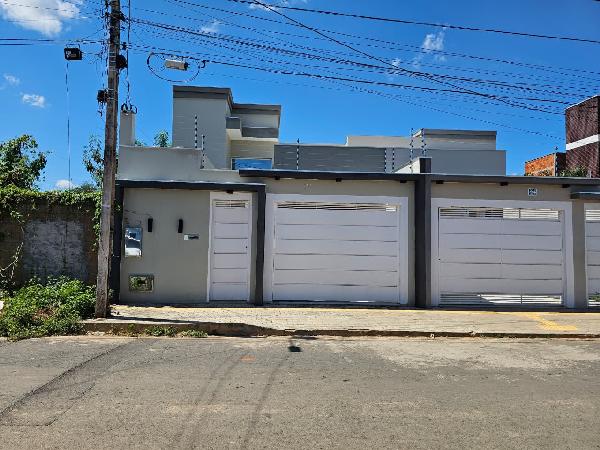 Casa em Barreiras, Sandra Regina, Rua Haroldo Cavalcante, N. 232, Cs 02, BA. Área: 134.52m2