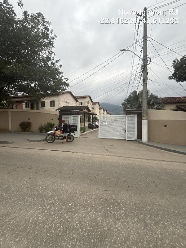 Apartamento em Nova Iguaçu, Jardim Guandu, Estrada Humaita, N. 5769, Apto 202, Bl 32, RJ. Área: 46.64m2