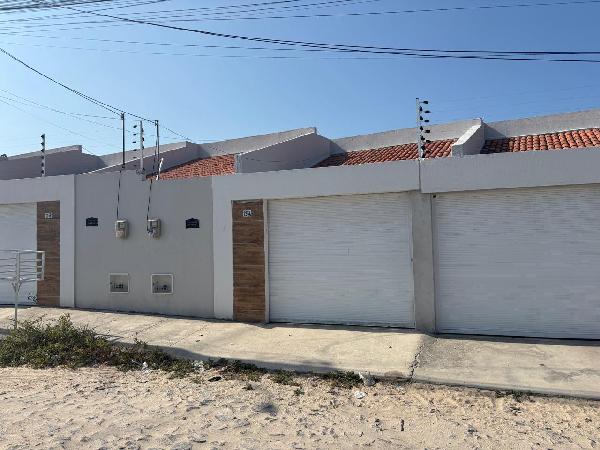 Casa em Horizonte, Olho D'agua, Rua Guaramiranga, N. 125a,, CE. Área: 75.02m2