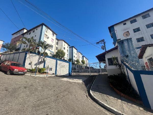 Apartamento em São Gonçalo, Tribobo, Rua Quinze De Novembro, N. 220, Apto 303, Bl 03, RJ. Área: 47.34m2