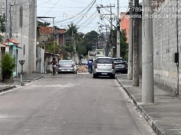 Casa em São Gonçalo, Jardim Catarina, Rua Herminio Borges Nogueira Quadra, N. 140, Qd205 Lt11, RJ. Área: 90m2
