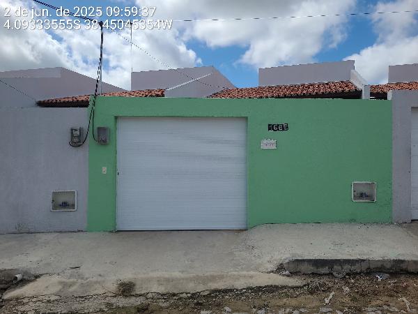 Casa em Horizonte, Vertente, Rua M, N. 166-E,  Qd 01, Lt 01, CE. Área: 66.15m2