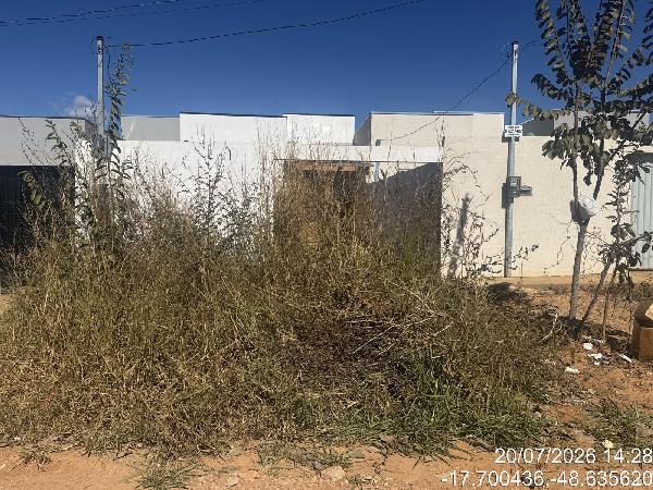 Casa em Caldas Novas, Mansoes Aguas Quentes, Rua 121, N. 126, Lt 49x Qd 252, GO. Área: 69.94m2