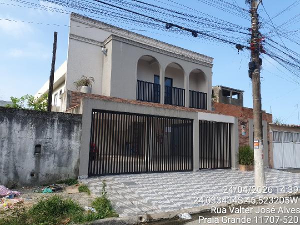Casa em Praia Grande, Parque Das Americas, Avenida Almeida Junior, N. 682, Lt 15 Qd 75 Cs 03, SP. Área: 39.84m2
