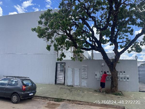 Apartamento em Águas Lindas de Goiás, Parque Da Barragem Setor 05, Quadra 10 Conjunto A, N. Sn, Apto 106,, GO. Área: 61.52m2