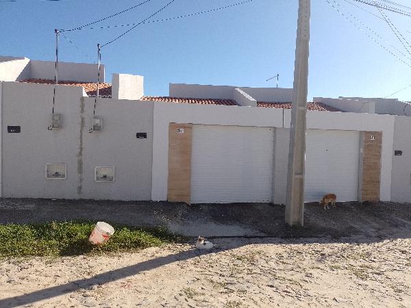 Casa em Horizonte, Olho D'agua, Rua Guaramiranga, N. 235a,  Res. BaturitÉ Qoi, CE. Área: 126.3m2
