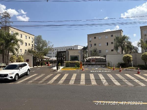 Apartamento em Ribeirão Preto, Residencial Jequitiba, Avenida Professora Edul Rangel Rabello, N. 1300, Apto 406, Bl 5, SP. Área: 48.69m2