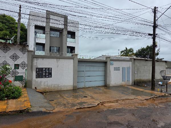 Apartamento em Luziânia, Jardim Do Inga, Rua Botucatu, N. Sn, Apto 201, Lt 22 Qd 101, GO. Área: 63.17m2