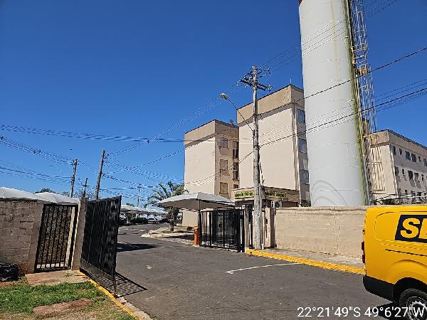 Apartamento em Bauru, Monte Verde, Rua Dois, N. 1-140, Apto 544, Bl 5, SP. Área: 42.84m2