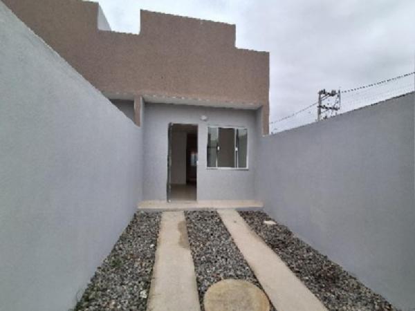 Casa em Nova Iguaçu, N S Aparecida, Rua Nove De Marco, N. 200, Cs 03 Lt 20 Qd 10, RJ. Área: 40.12m2