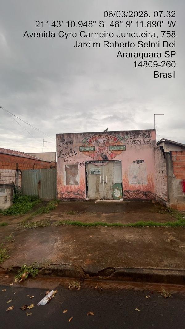 Casa em Araraquara, Laura Molina, Avenida Cyro Carneiro Junqueira, N. 742, Lt 361 Qd 16, SP. Área: 41.22m2