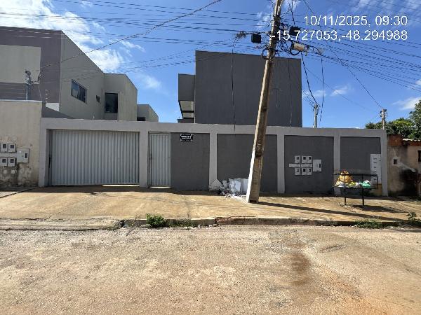 Apartamento em Águas Lindas de Goiás, Jardim Recanto, Quadra 03, N. Sn, Apto 203, Pav. Superior Lt 13 Rua Campo Grande, GO. Área: 53.49m2