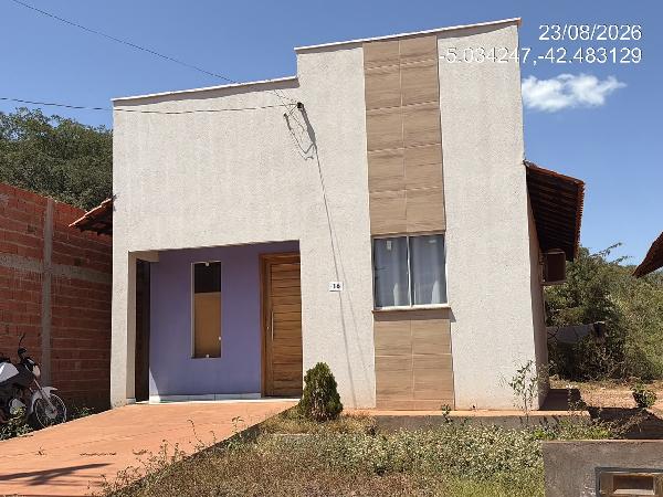 Casa em Altos, Tranqueira, Projetada Vi, N. 16, Residencial Pinheiros Ii, PI. Área: 48.63m2