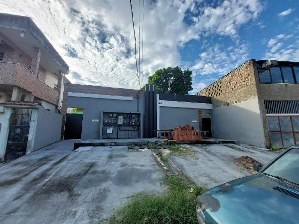 Casa em São Gonçalo, Itaúna, Rua Machado De Castro, N. 360, Cs 07, RJ. Área: 27.53m2