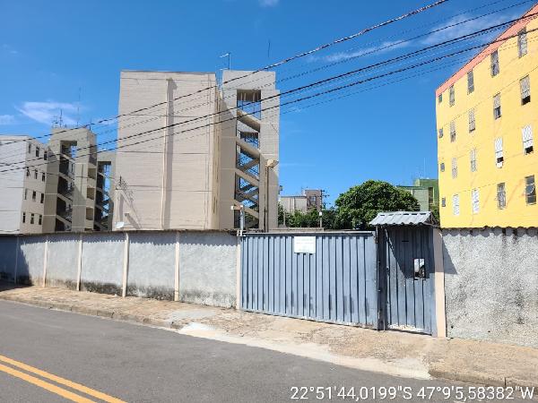 Apartamento em Campinas, Conjunto Habitacional Padre Anchieta, Rua Papa Sao Marcos, N. 520, Apto 22, Bl B, SP. Área: 42.46m2