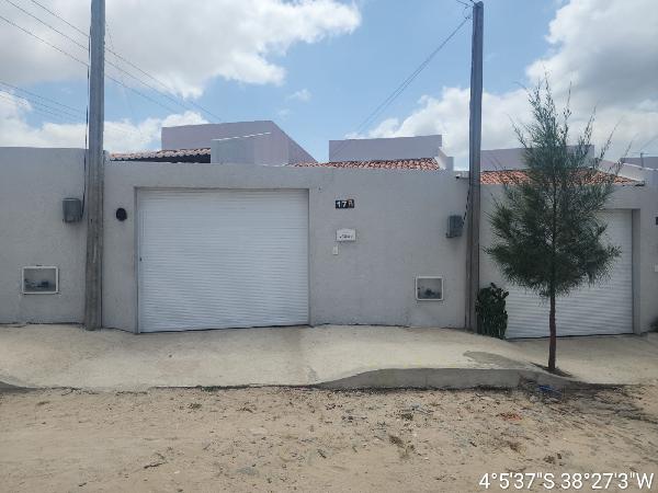 Casa em Horizonte, Vertente, Rua Montenegro, N. 17b, Fi 0,47 Do Terreno, CE. Área: 66.15m2