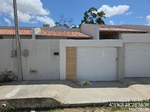 Casa em Horizonte, Olho D'agua, Rua Aracoiaba, N. 132b, Quadra 06, CE. Área: 73.13m2