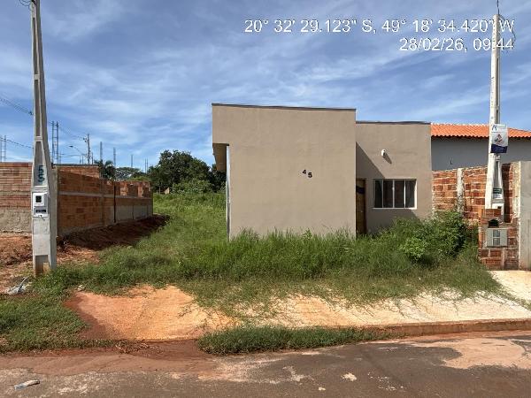 Casa em Nova Granada, Jardim Santa Rosa, Rua Leoncio Ribeiro Da Silva, N. 45, Lote 02 Quadra 24, SP. Área: 56.48m2
