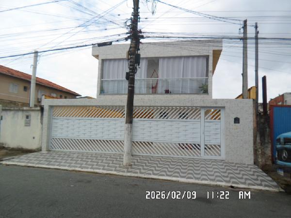 Casa em Praia Grande, Antartica, Rua Alecio Messiano, N. 79, Cs 03 Pv Superior Lt 08, SP. Área: 47.63m2
