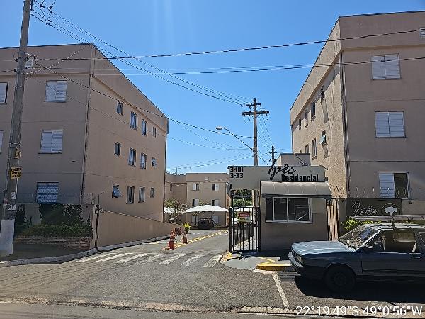 Apartamento em Bauru, Nucleo Habitacional Jose Regino, Rua Lamia Cohlmia Soubihe, N. 3-33, Apto 31, Bl 02, SP. Área: 45.72m2
