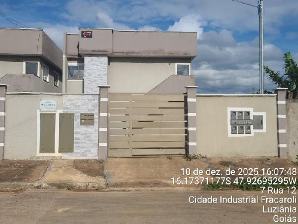 Apartamento em Luziânia, Cidade Industrial Fracaroli, Rua 11, N. Sn, Apto 202, Qd 13, Lt 21, GO. Área: 54.67m2